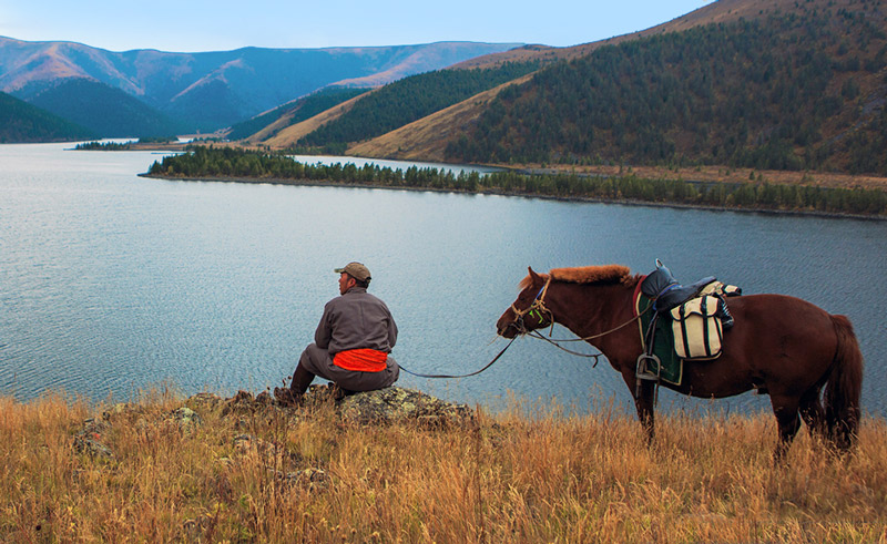 mongolia horse trekking 